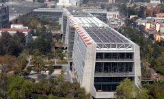 La Biblioteca "Vasconcelos" en un edificio del siglo XXl en ciudad de México