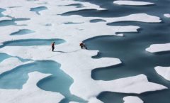 La banquisa de Artico desaparece en Verano