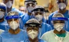 Reporta la Ssa muerte de 2 mil 580 trabajadores de la salud