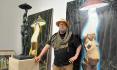 Una ola de admiradores de la pintura de Daniel Lezama inundó la sala del Museo de Arte Moderno
