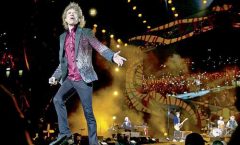 El líder de los Rolling Stones, Mick Jagger, 80 años y no parece decidido a pisar el freno. Son sus satánicas majestades