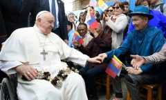 El Papa fue a Marsella y dio una orientación al viaje; El problema de la acogida de los refugiados provenientes de África