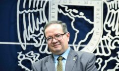 Como economista e historiador no tiene un pelo de neoliberal, Leonardo Lomelí Vanegas nuevo rector de la UNAM